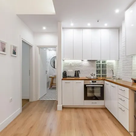 Trendy Living In Koukaki! 